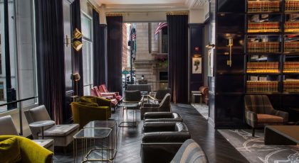 15 Best Cocktail Bars in Chicago to Visit in 2025