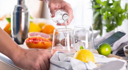 12 Cocktails for Beginners: Easy Recipes to Mix at Home