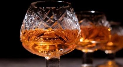 The Vintage Cocktail Comeback: Why Old School Cocktails are Trending Again