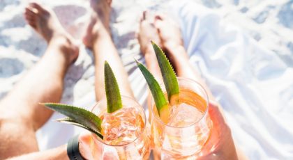 10 Beach Cocktails to Make this Summer