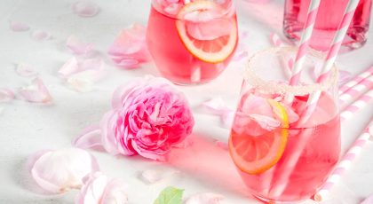18 Perfect Cocktails to Celebrate Mother's Day with Your Loved Ones